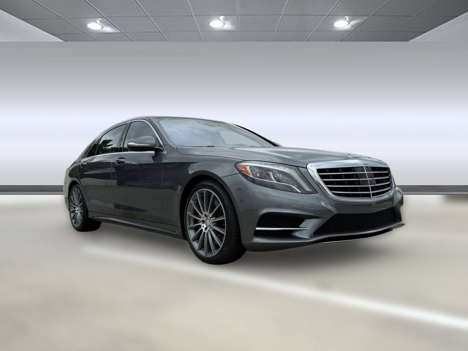 2017 Mercedes-Benz Maybach S 550 Sedan