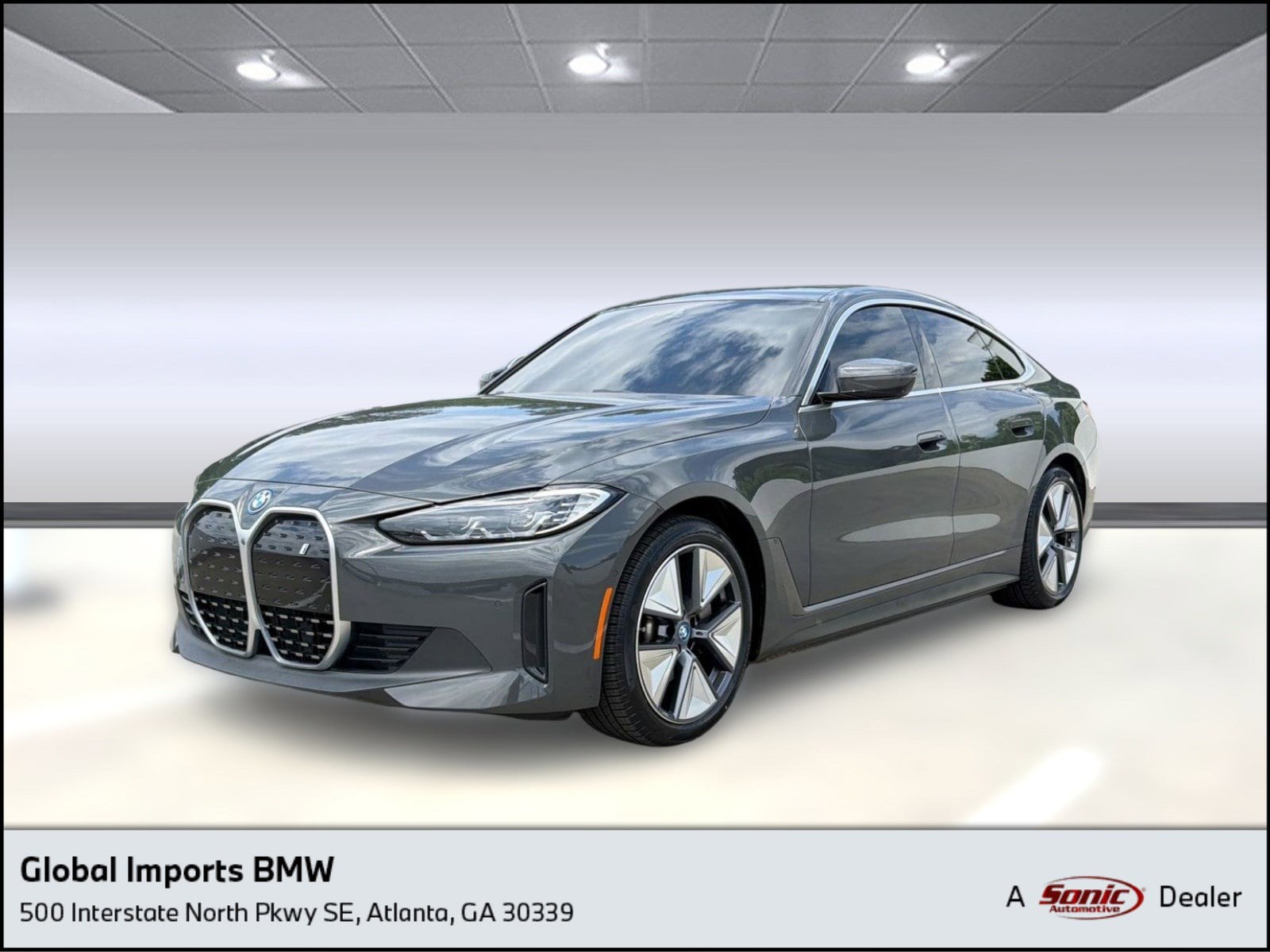 2023 BMW i4 eDrive35's photo