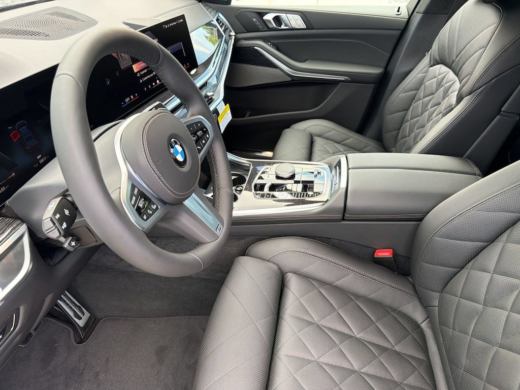 New 2027 BMW X7 xDrive40i SUV