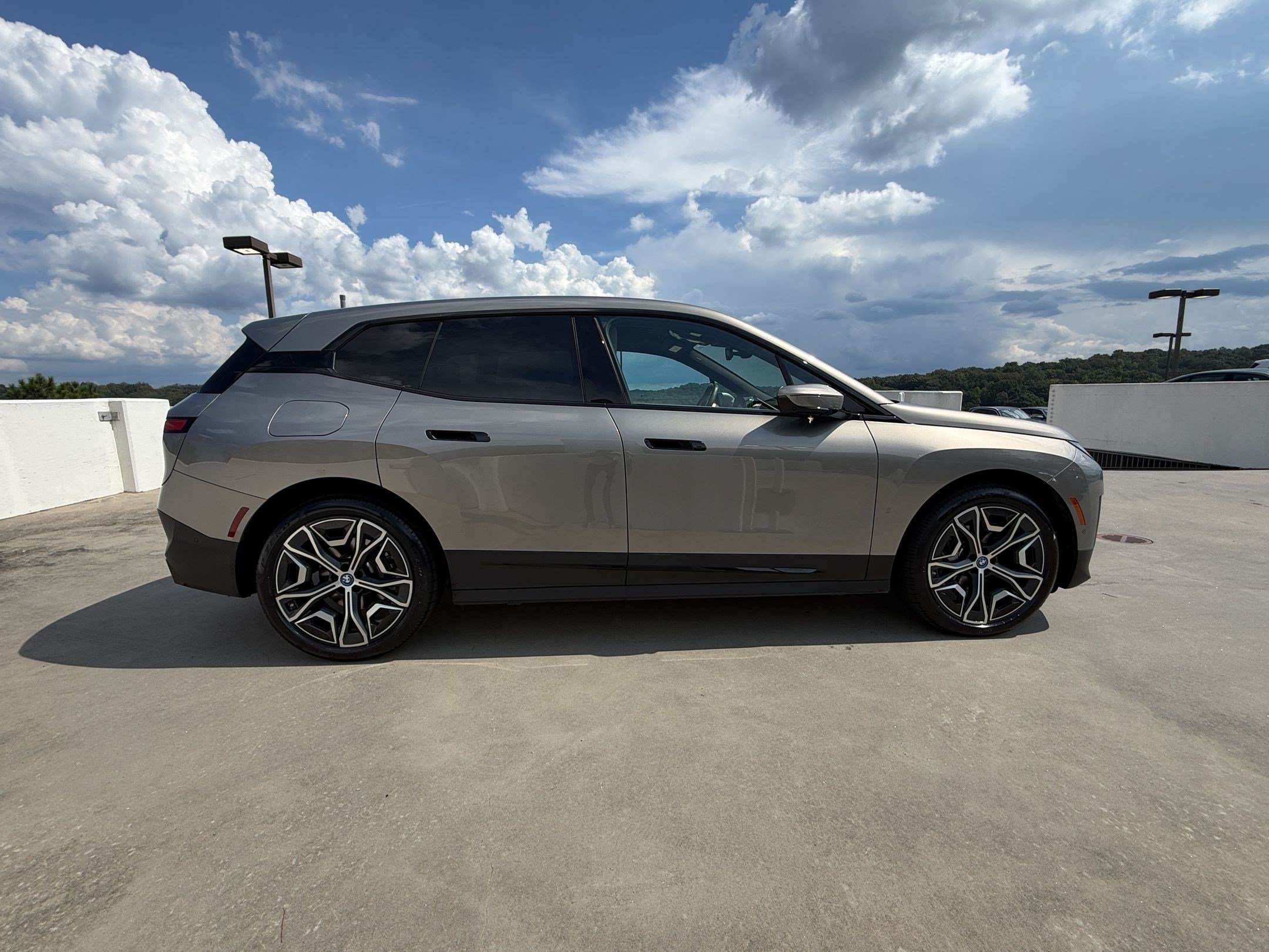 2024 BMW IX XDrive50 SUV
