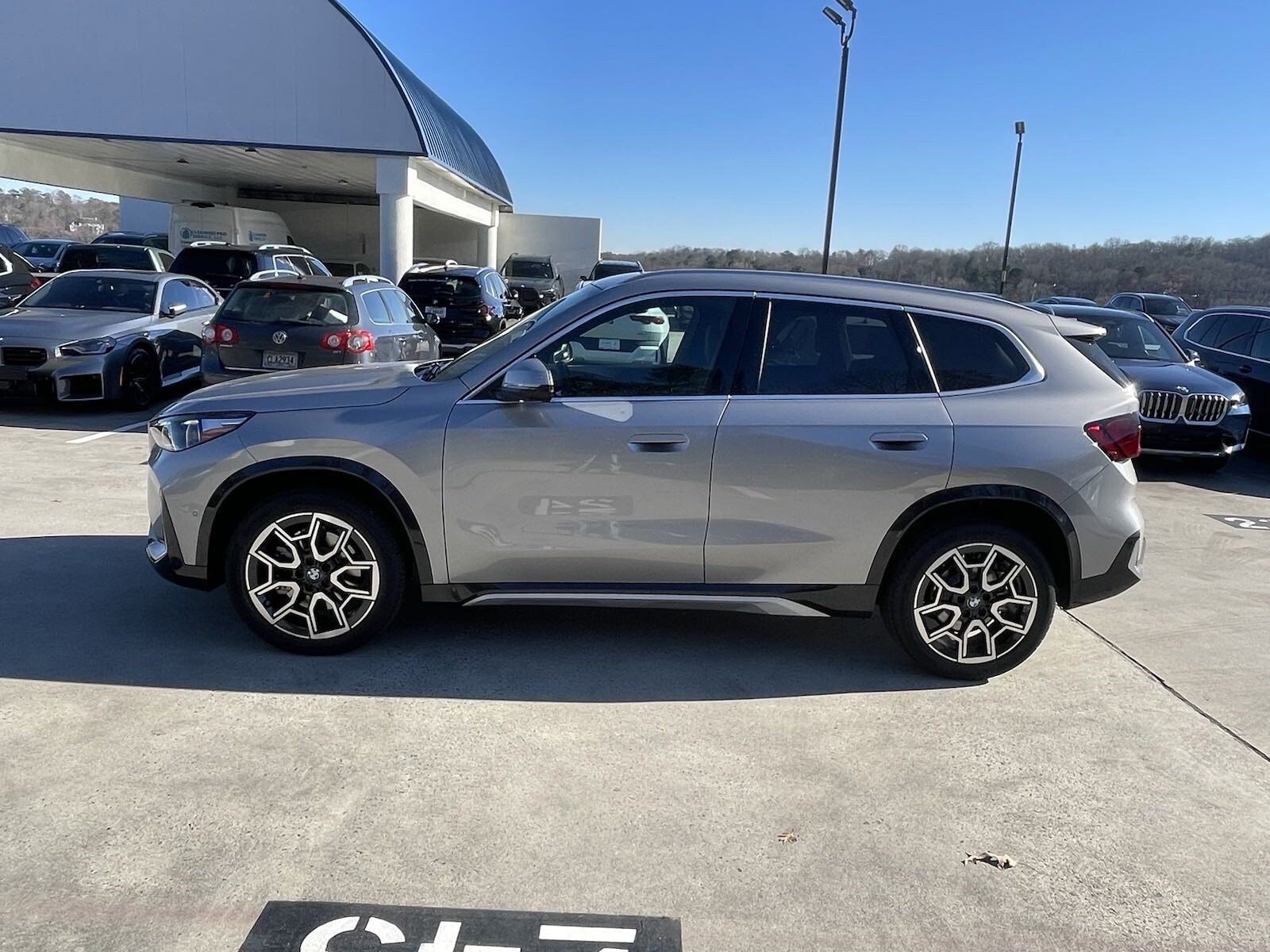 2025 Bmw X1 XDrive28i photo 4
