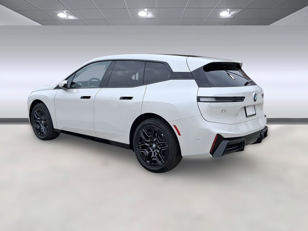 New 2026 BMW iX xDrive60 SUV