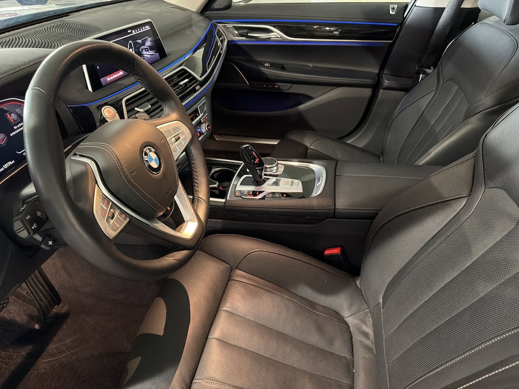 Used 2020 BMW 740i Sedan