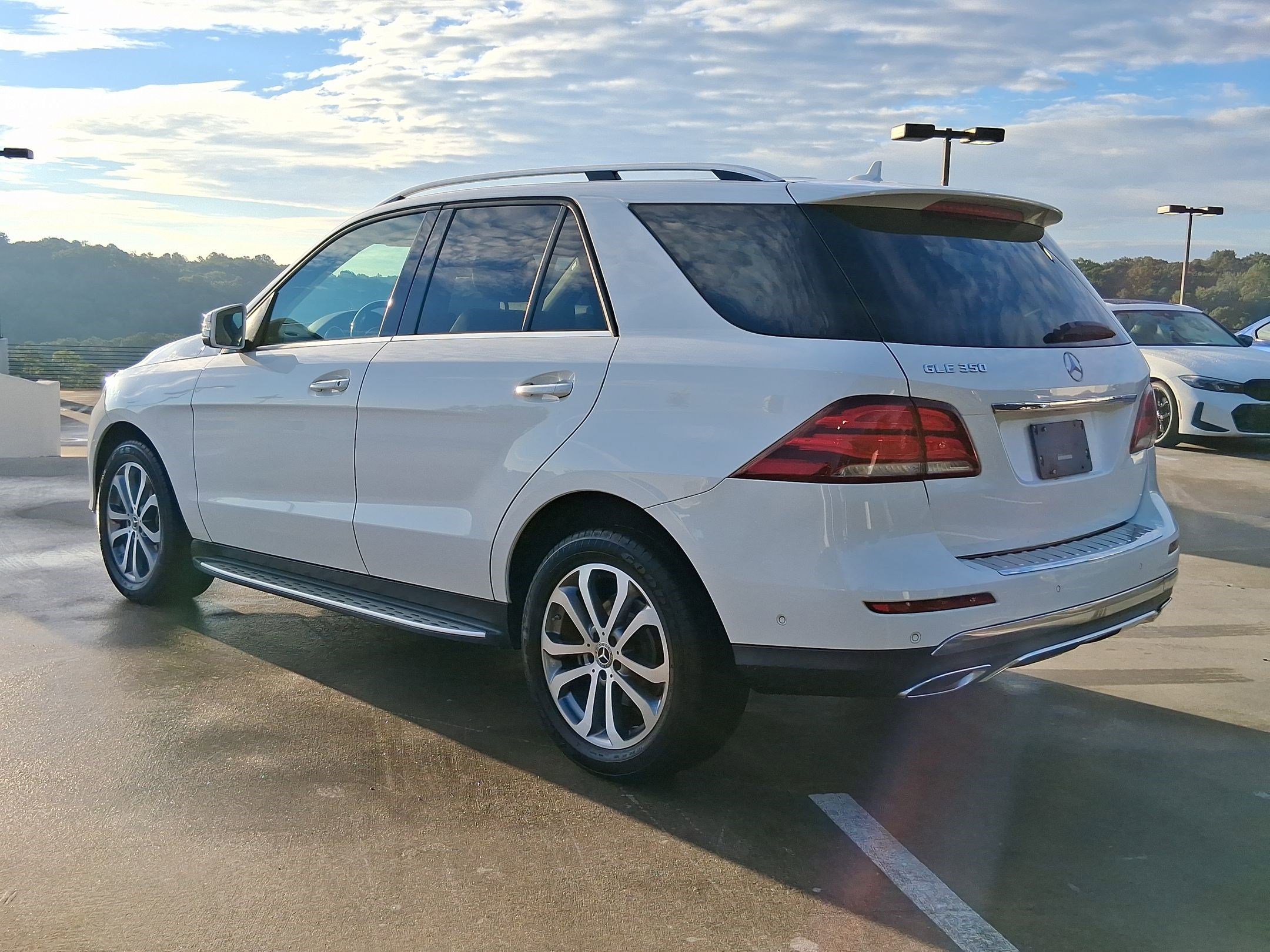 2018 Mercedes Benz GLE 350 photo 2
