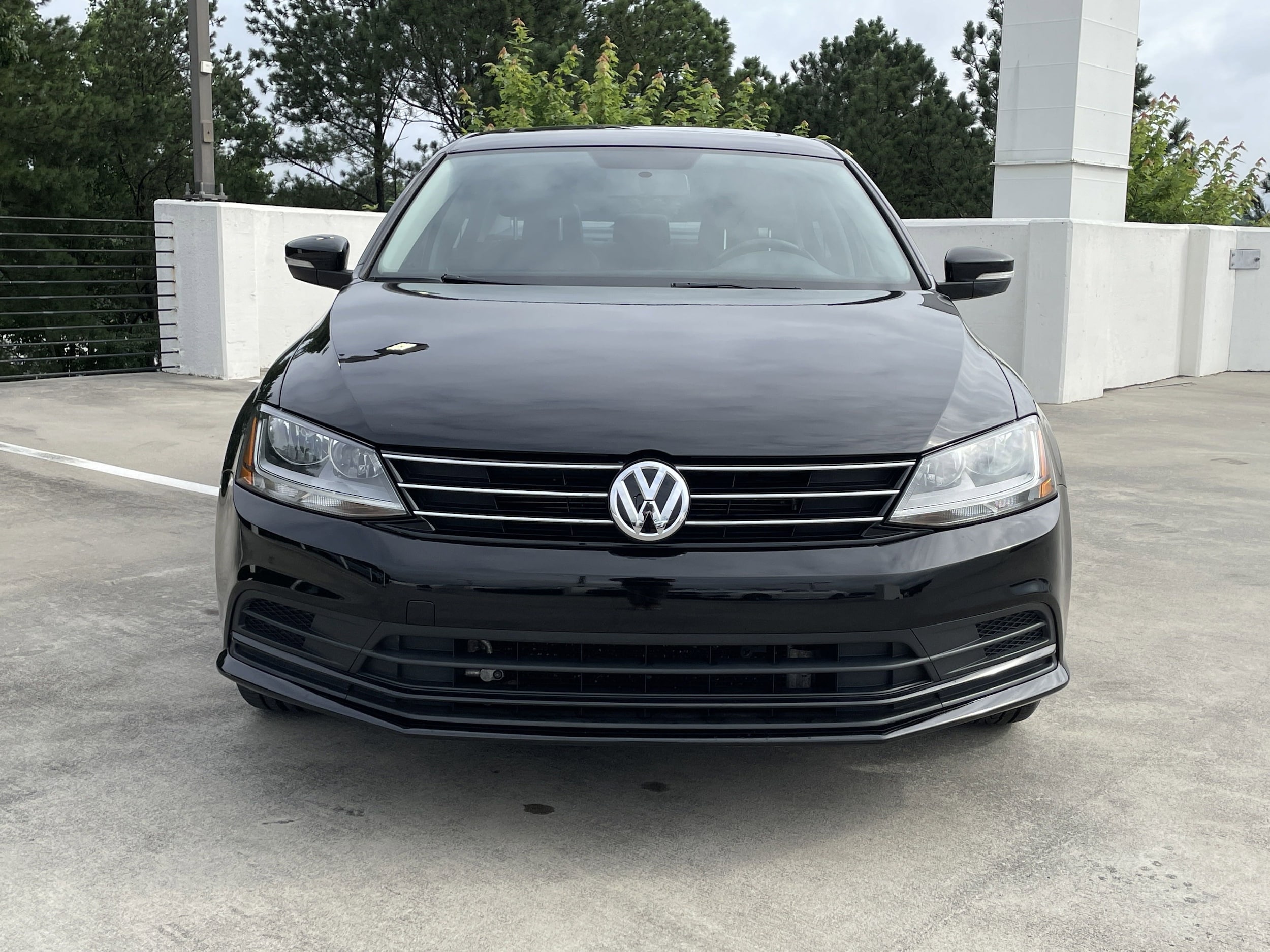 Used 2017 Volkswagen Jetta SE with VIN 3VWB67AJ1HM318853 for sale in Atlanta, GA