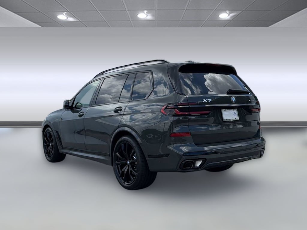 New 2027 BMW X7 xDrive40i SUV