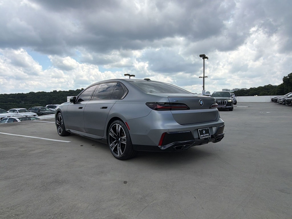 Certified 2023 BMW 760i xDrive Sedan
