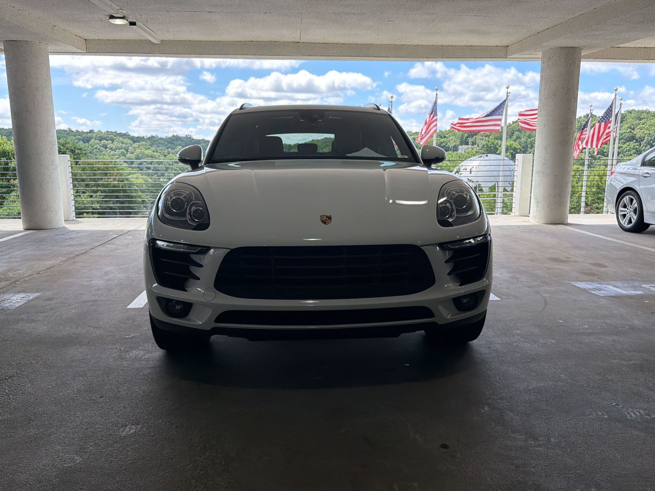 Macan S SUV