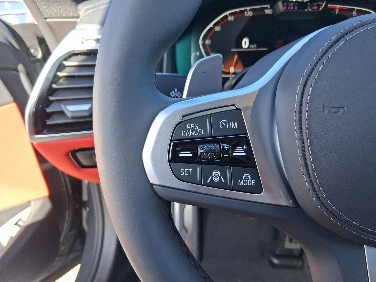 2026 BMW 8 Series 840i - Photo 17