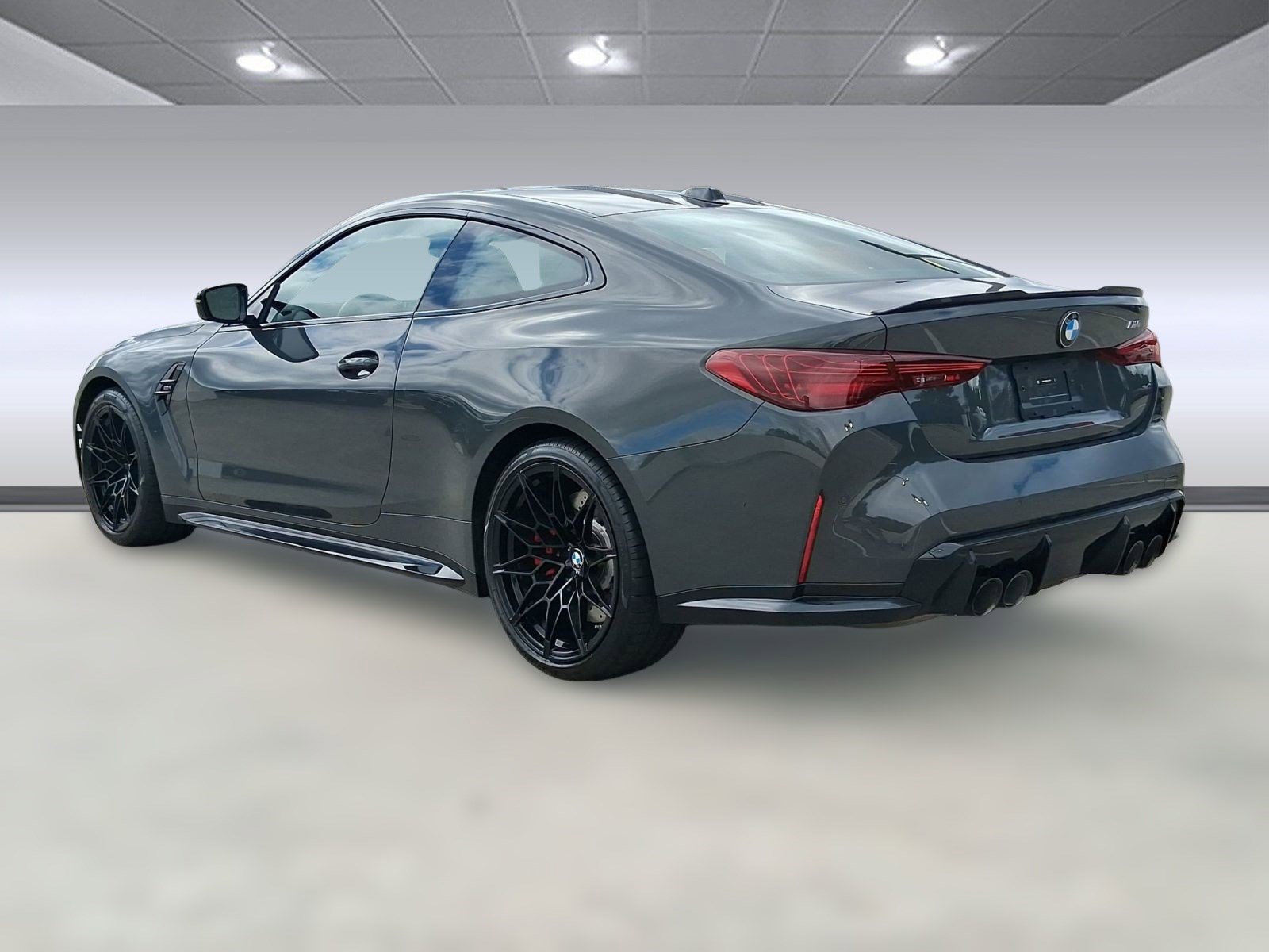 2025 Bmw M4 Coupe photo 3