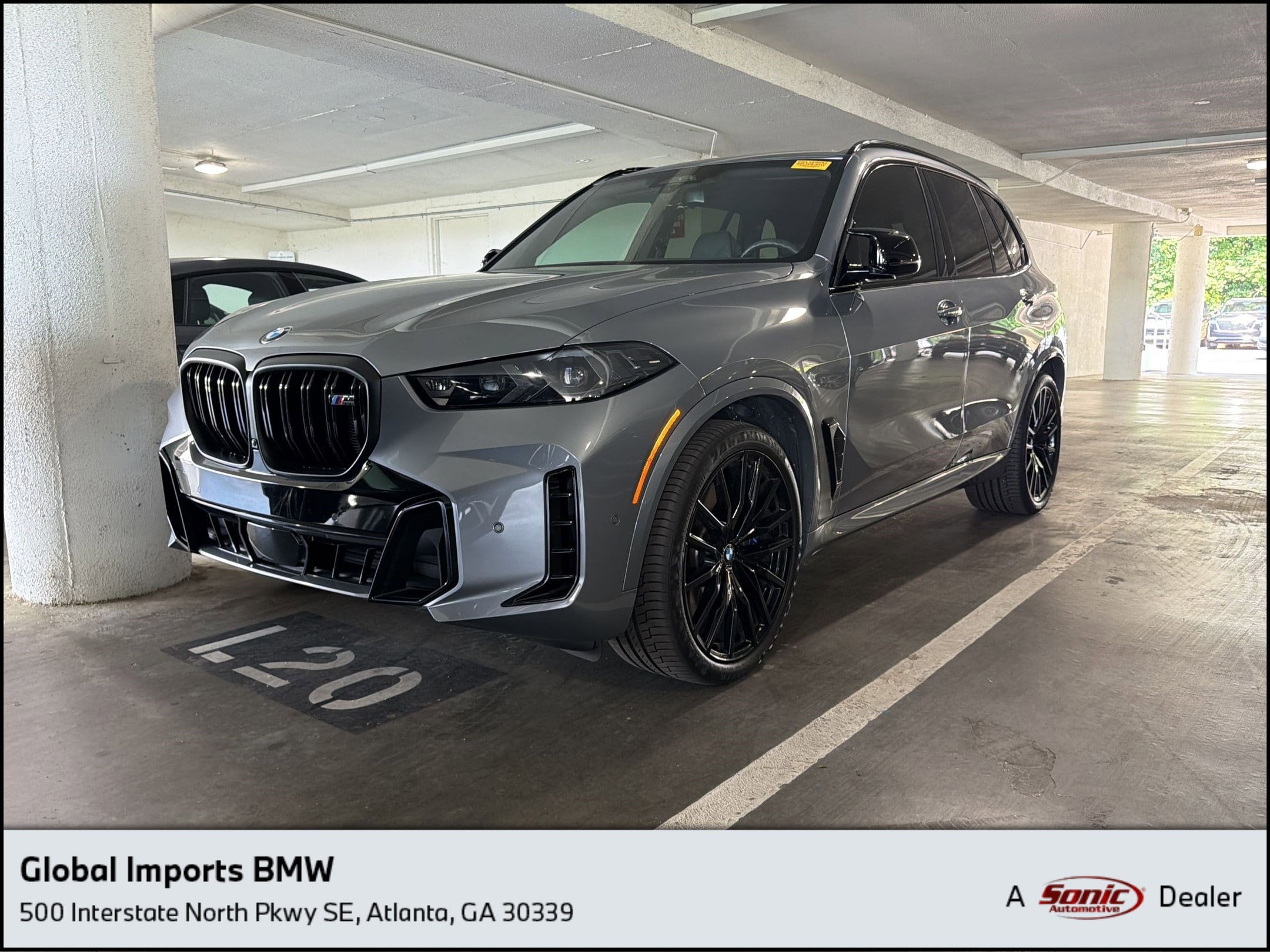 2024 BMW X5 M60i's photo