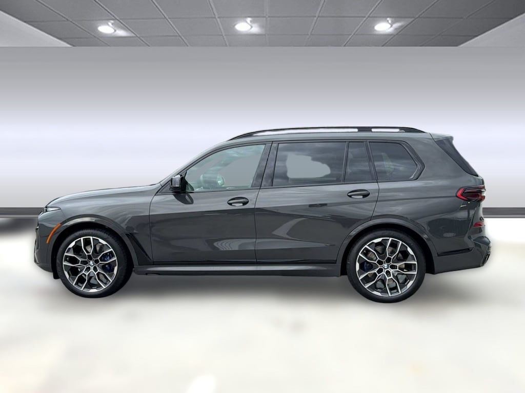 New 2027 BMW X7 M60i SUV