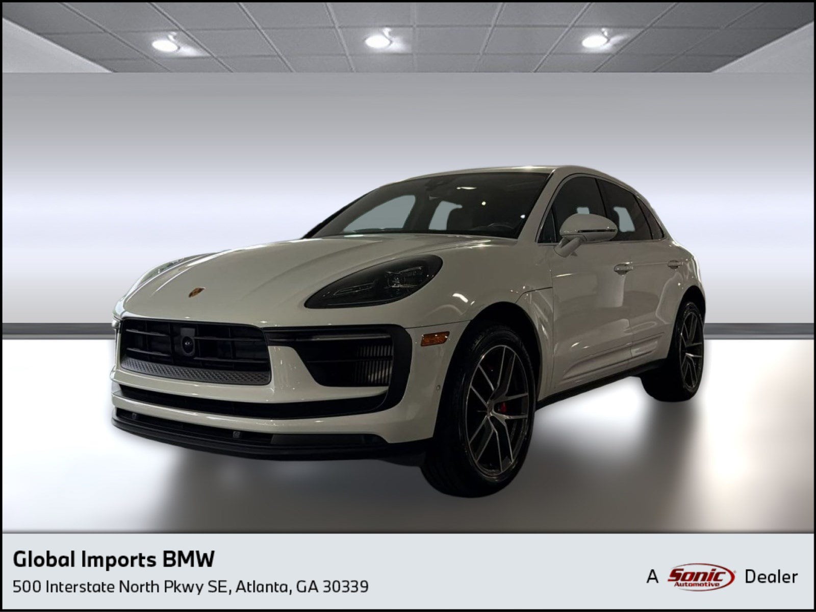 2023 Porsche Macan