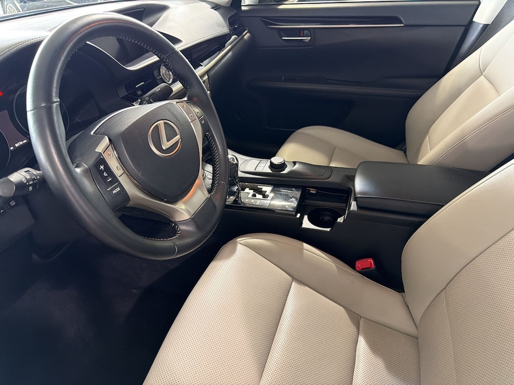 Used 2015 Lexus ES 350 Sedan