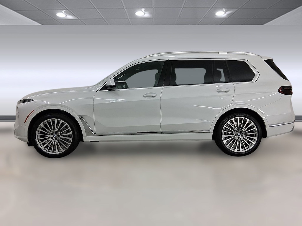 New 2026 BMW X7 xDrive40i SUV