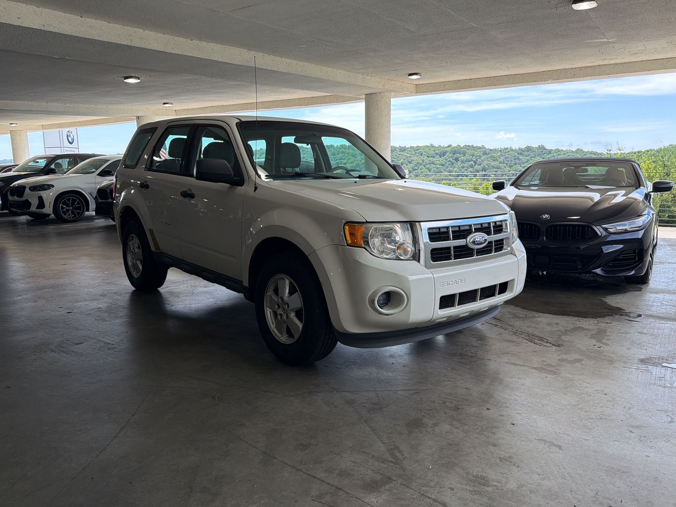 Escape XLS SUV