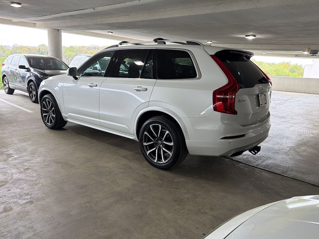 Used 2019 Volvo XC90 T6 Momentum SUV
