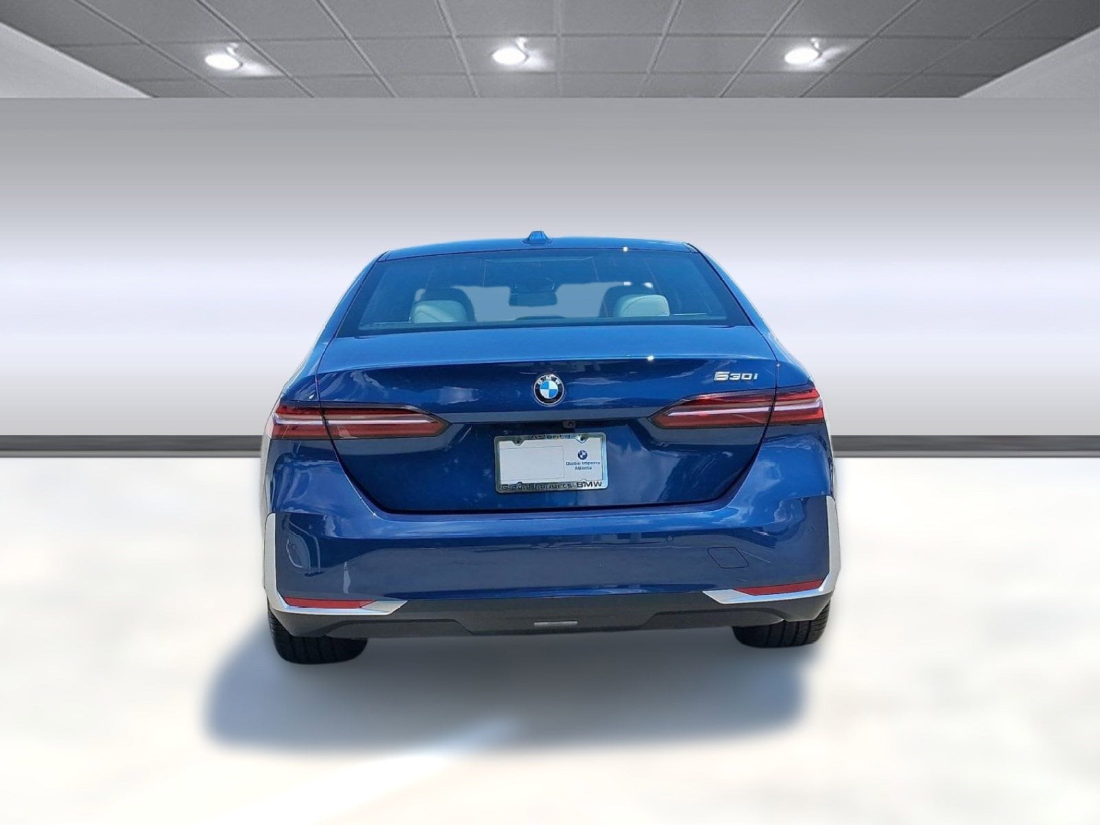 2026 BMW 5 Series 530i - Photo 8