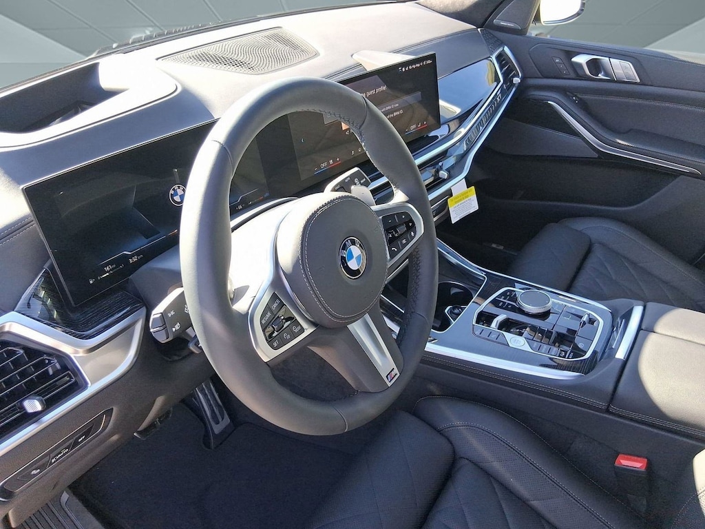 New 2026 BMW X7 xDrive40i SUV