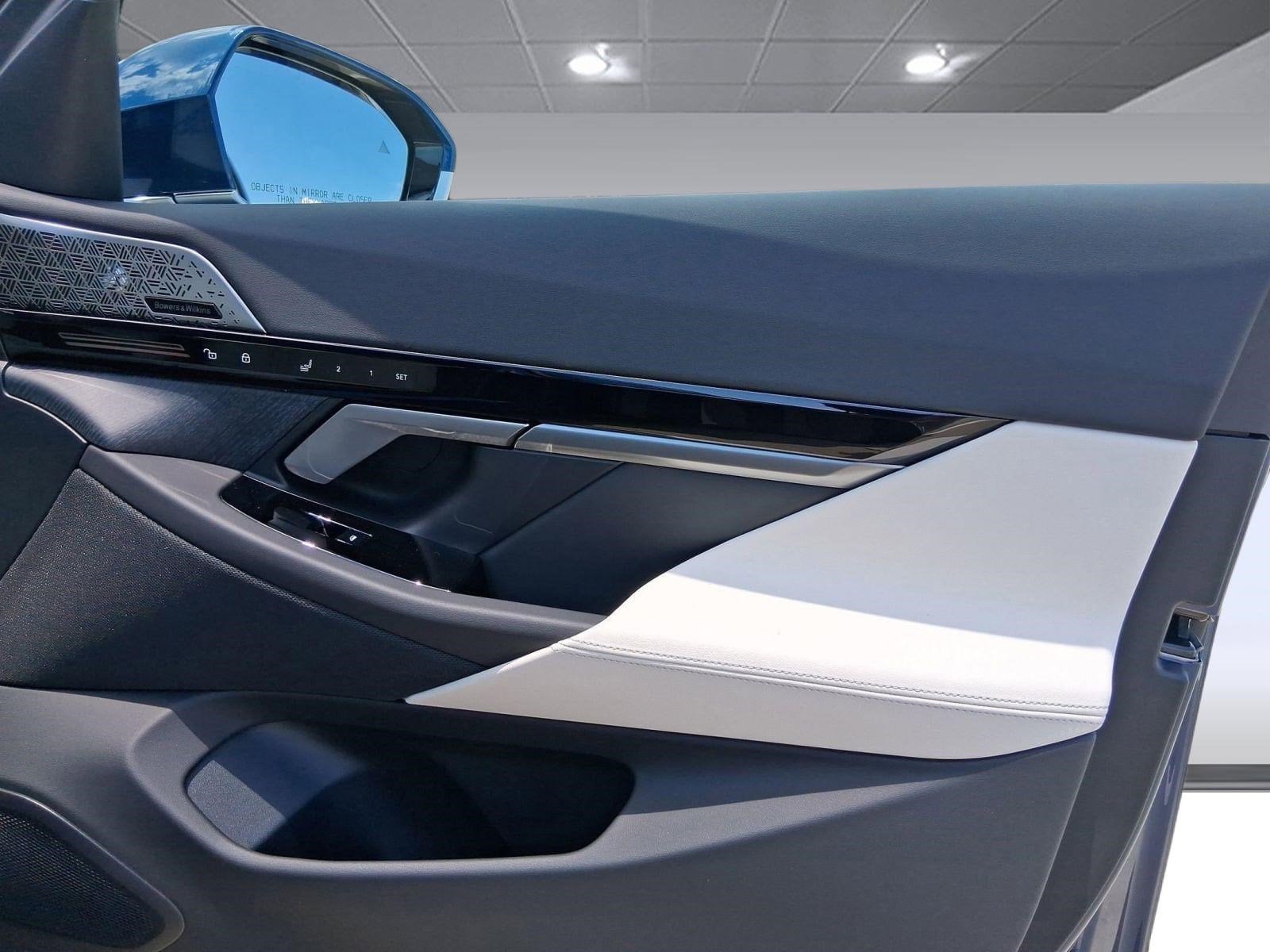 2026 BMW 5 Series 530i - Photo 30