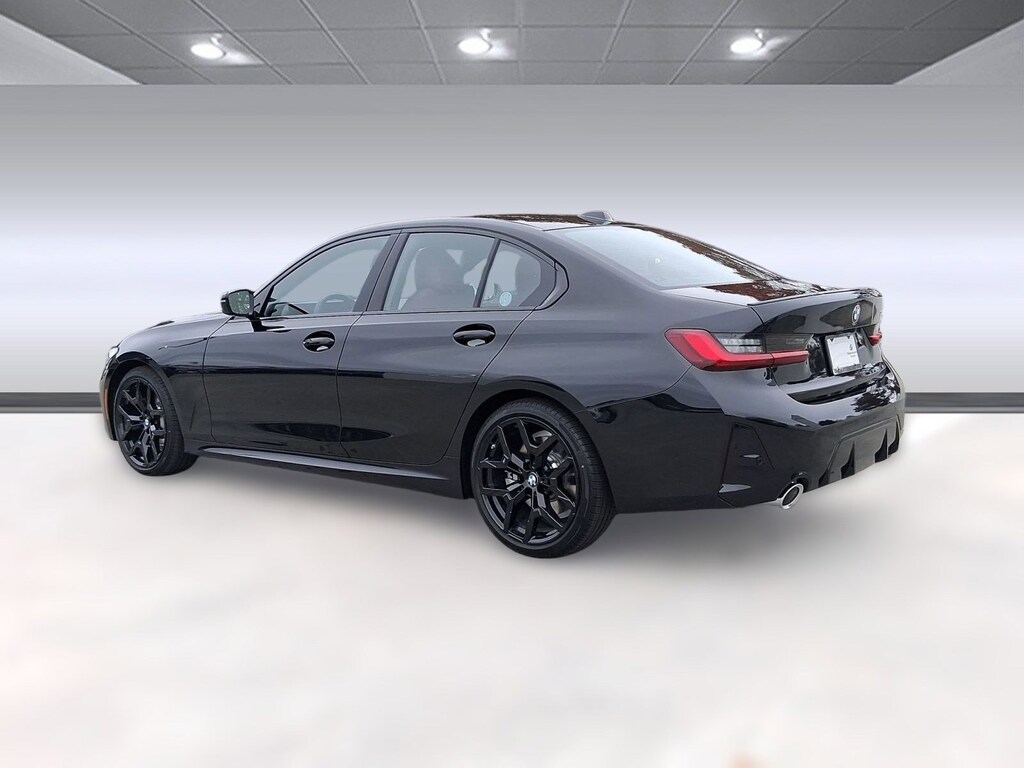 New 2026 BMW 330i Sedan