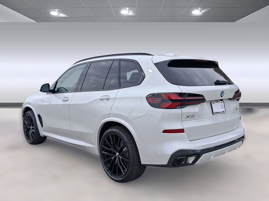 New 2026 BMW X5 xDrive40i SUV
