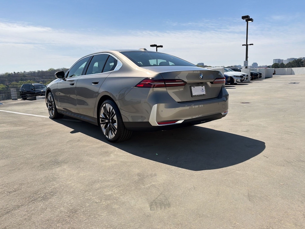 Used 2026 BMW 530i Sedan