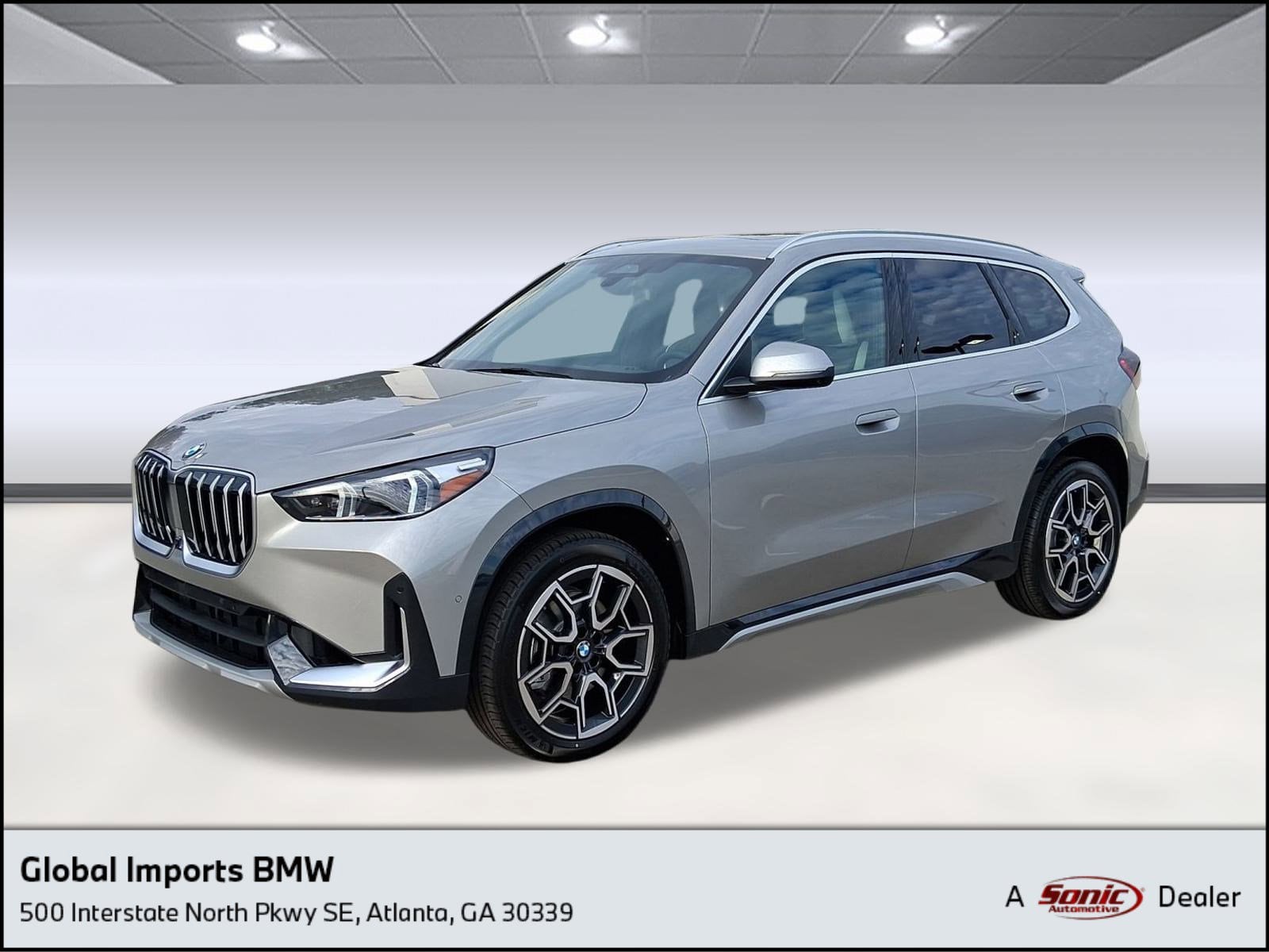 2026 BMW X1 28i's photo