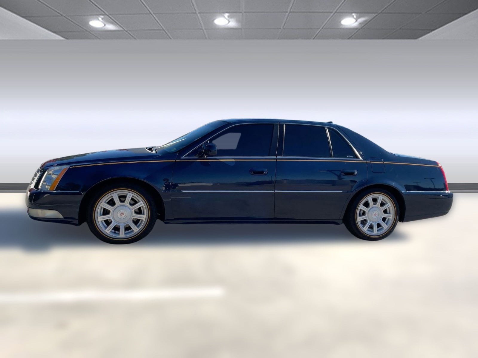 Used 2009 Cadillac DTS 1SA with VIN 1G6KD57Y89U140232 for sale in Atlanta, GA
