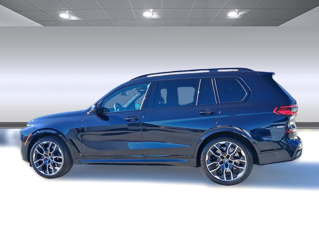 New 2026 BMW X7 xDrive40i SUV