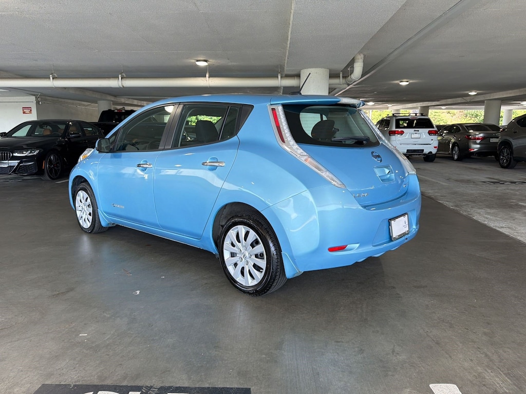 Used 2015 Nissan LEAF S Hatchback