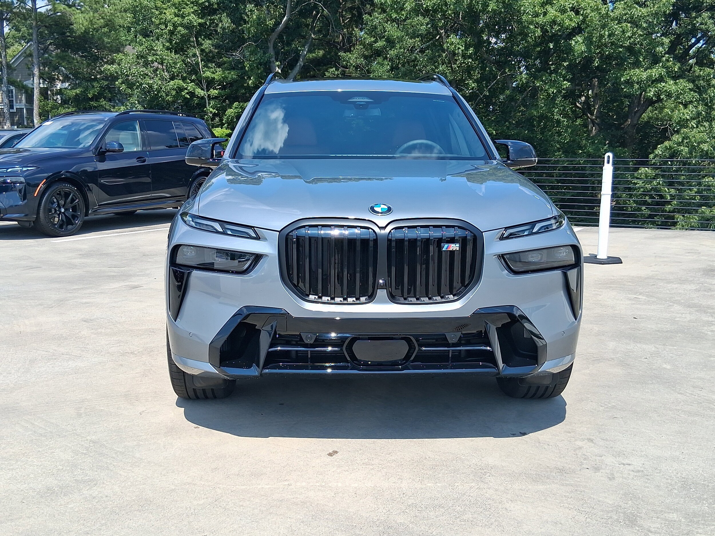 2026 Bmw X7 M60i photo 2