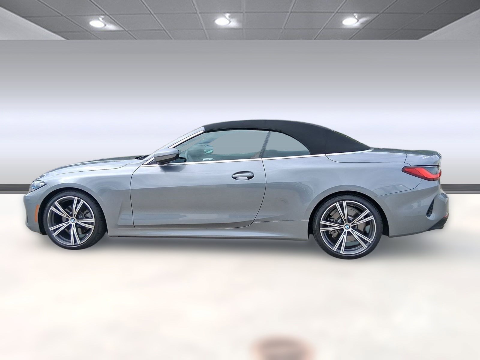 2023 Bmw 430i Convertible photo 2