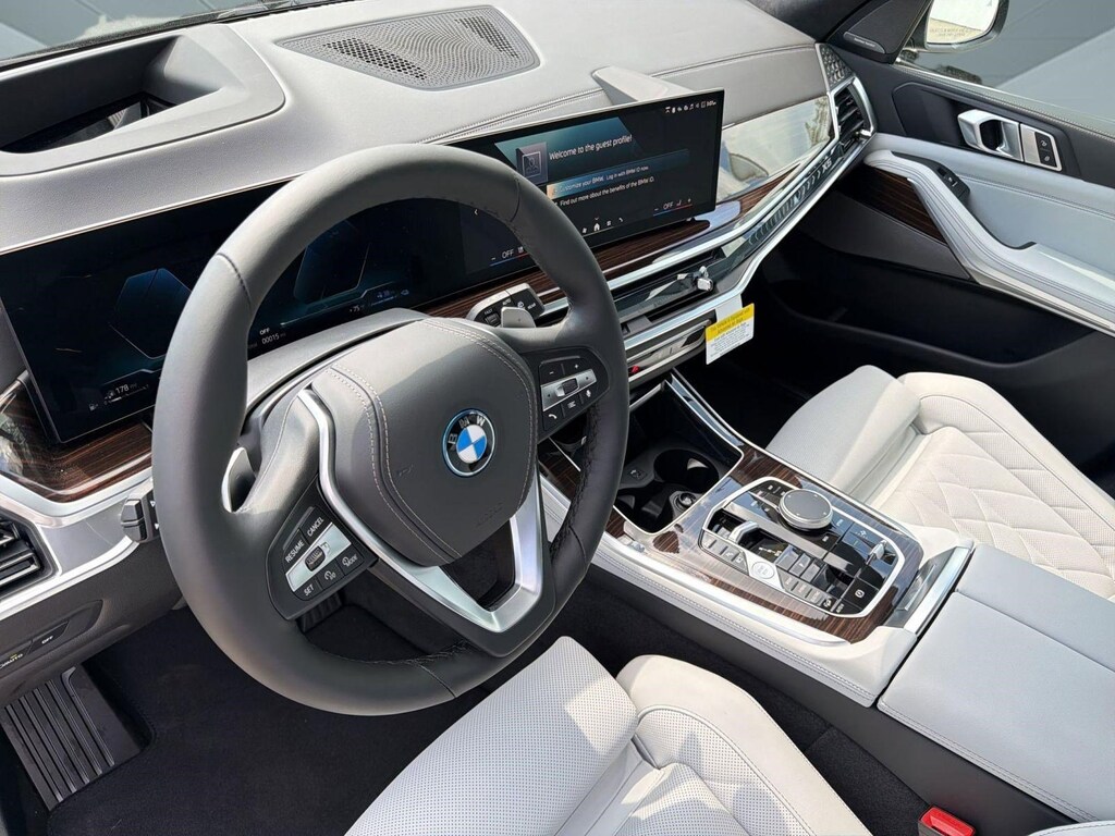New 2026 BMW X5 PHEV xDrive50e SUV