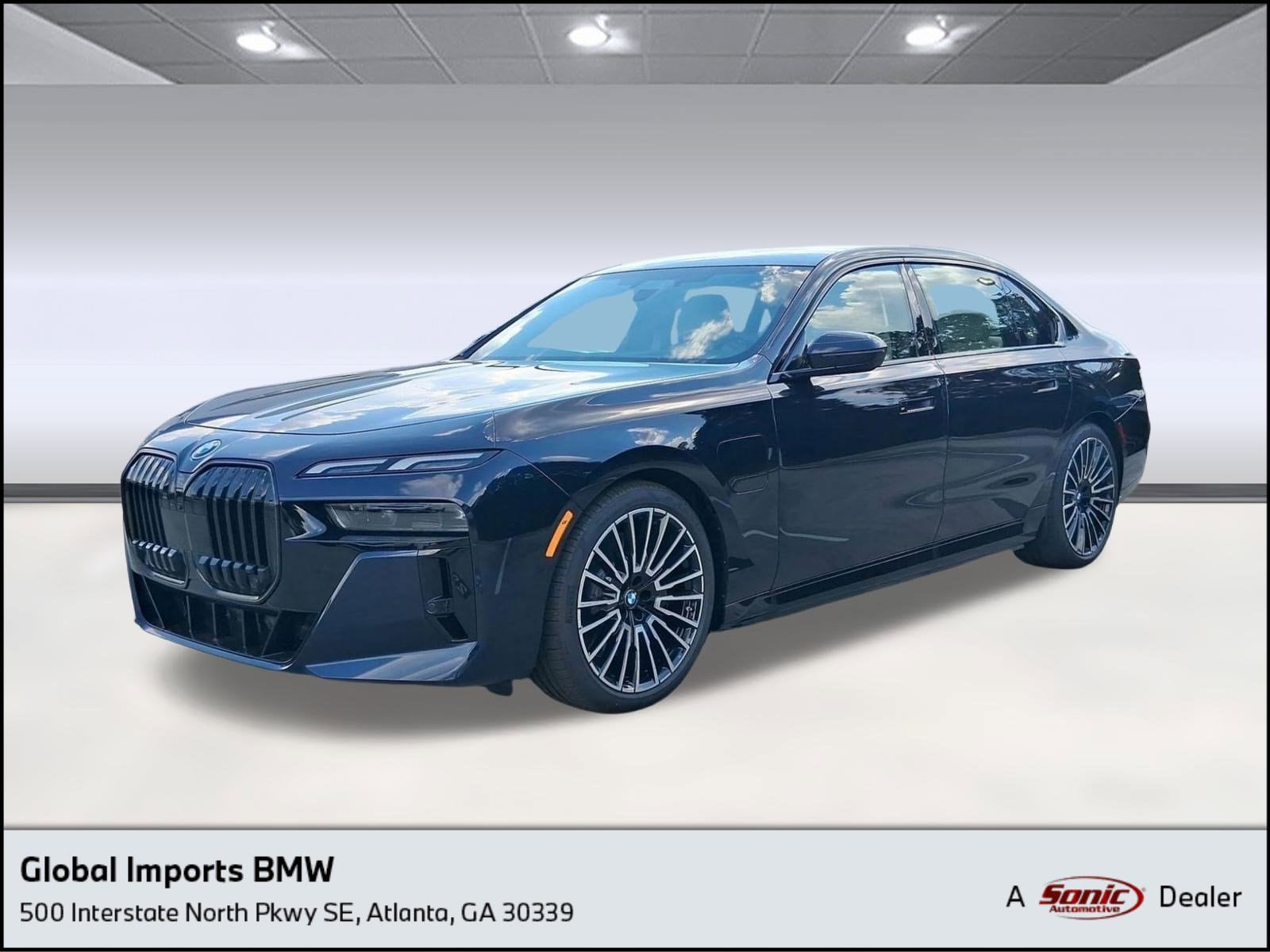 2026 BMW 7 Series 750e's photo