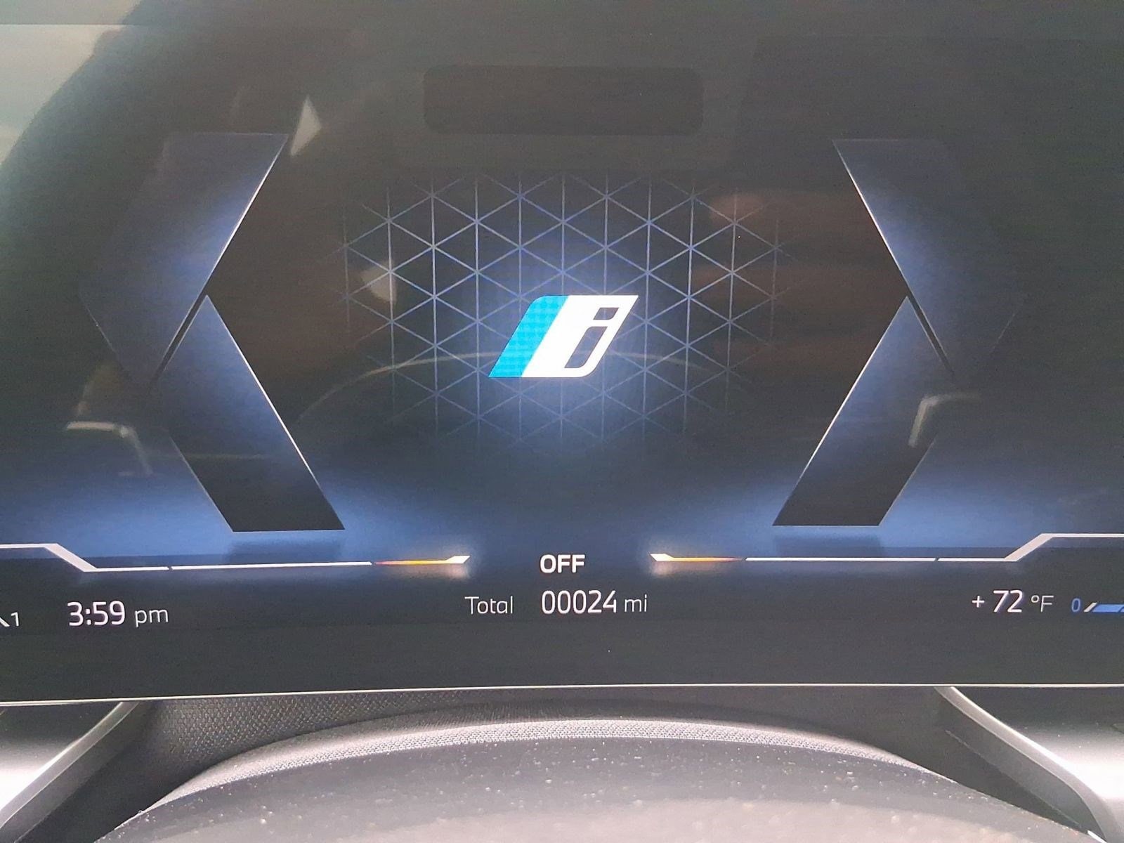 2026 BMW 7 Series 750e - Photo 19