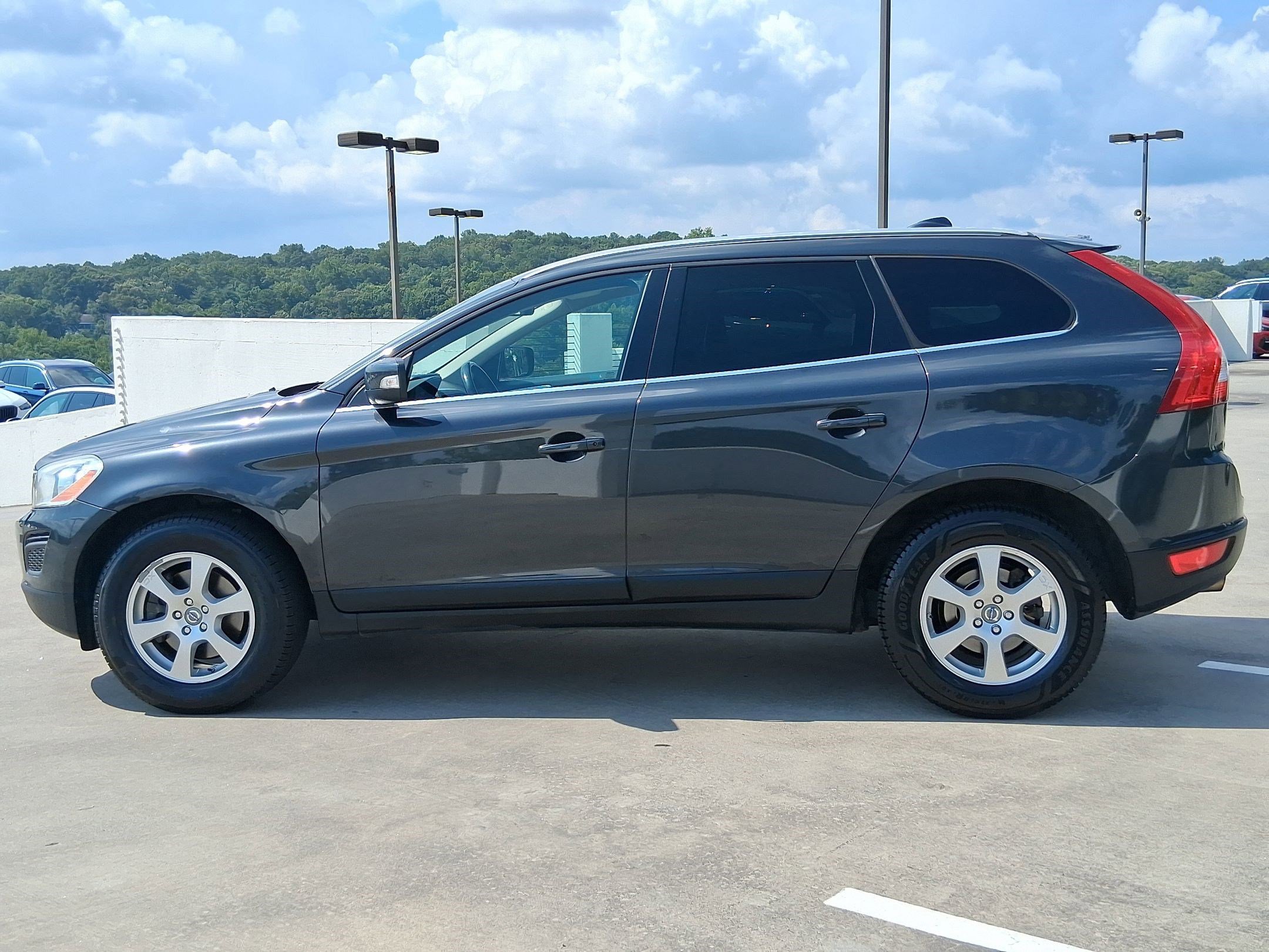 Used 2011 Volvo XC60 3.2 with VIN YV4952DL7B2153276 for sale in Atlanta, GA