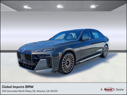 2026 BMW 750e xDrive Sedan