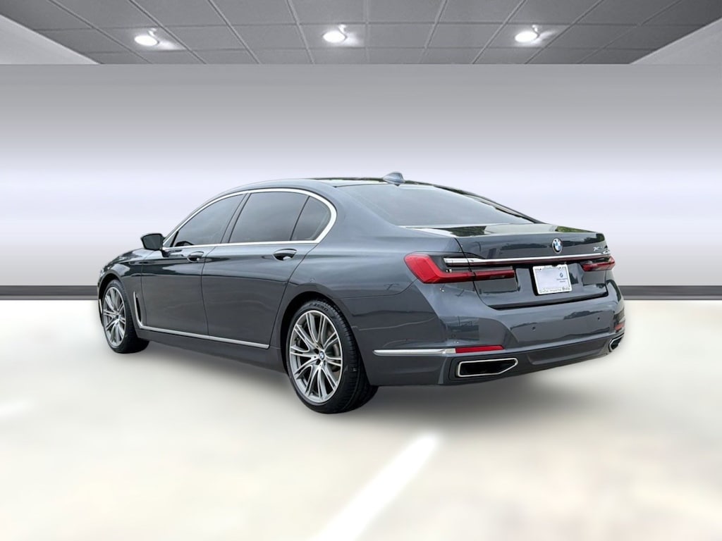 Used 2020 BMW 740i Sedan