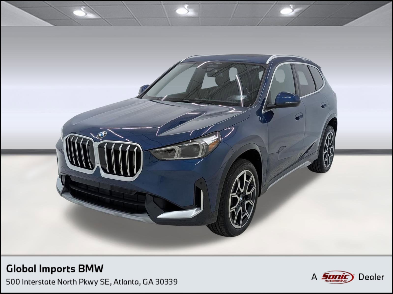 2025 BMW X1 28i's photo