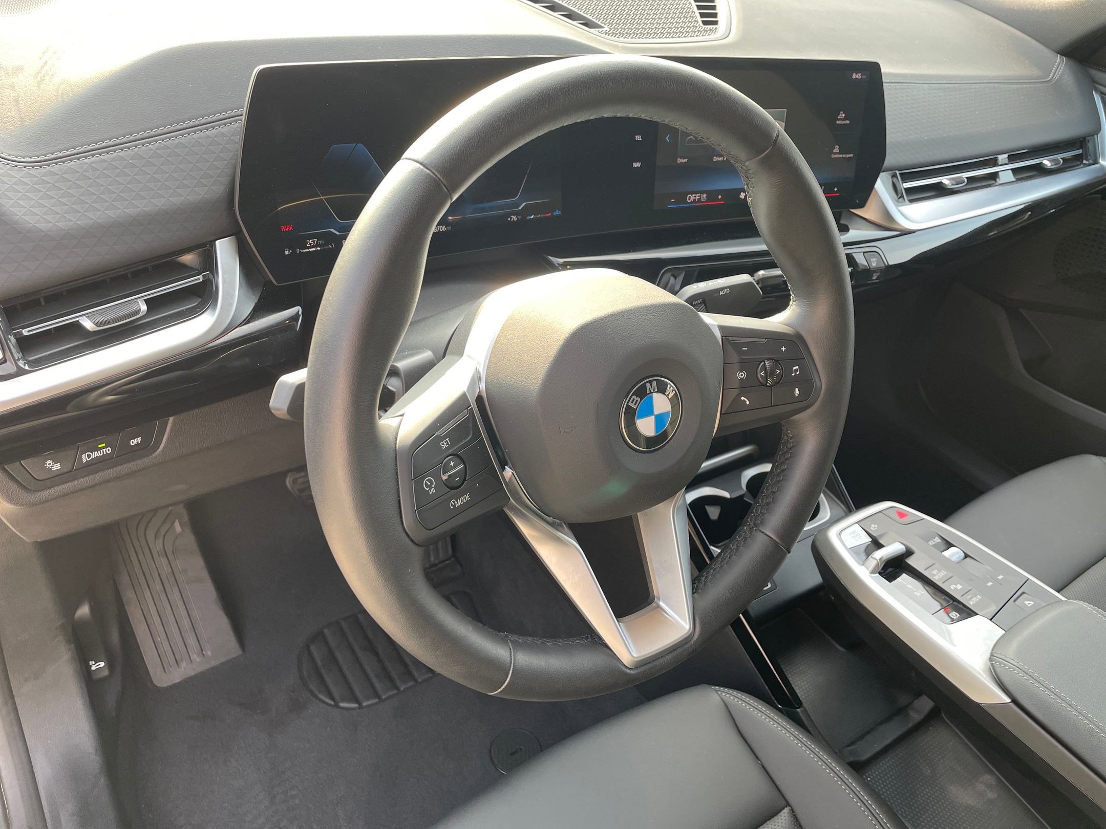 2025 Bmw X2 xDrive28i photo 3