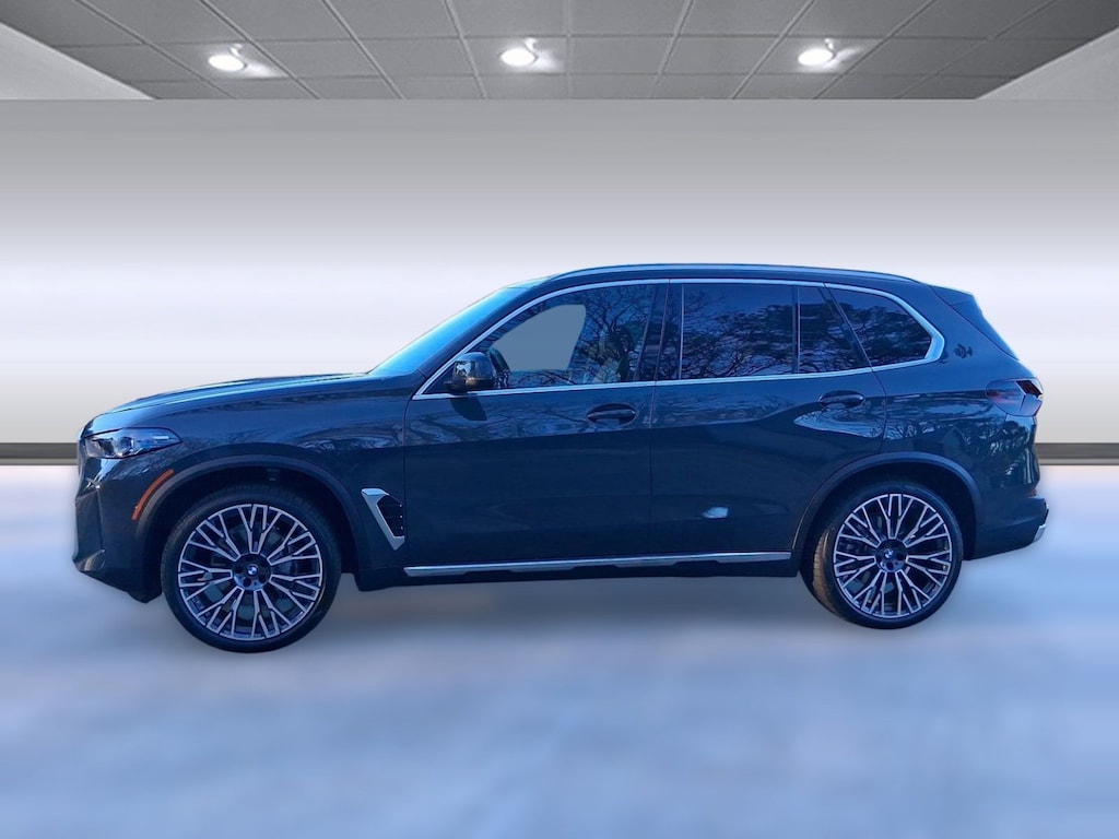 New 2026 BMW X5 sDrive40i SUV