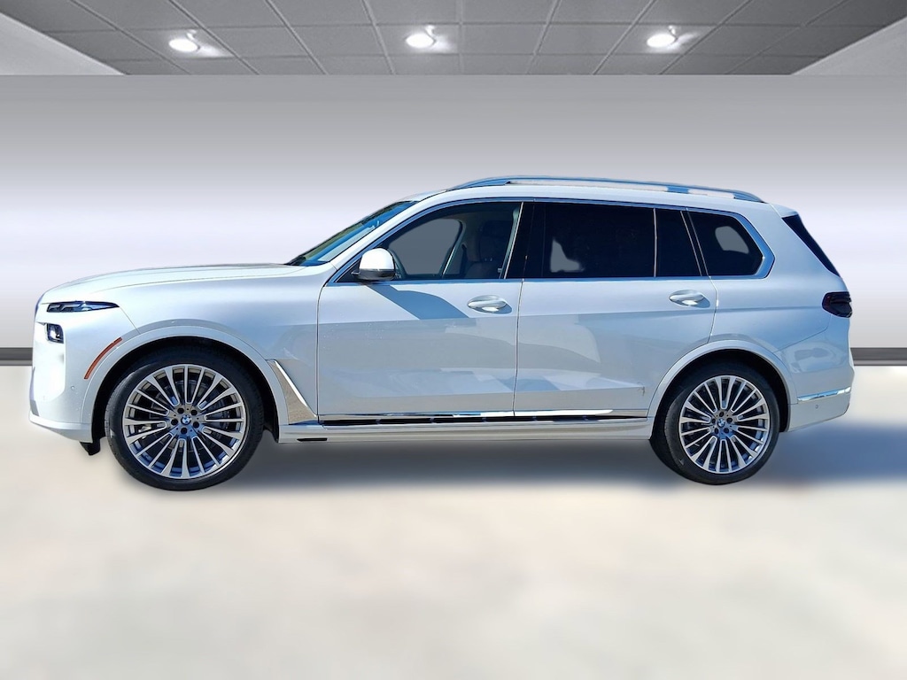 New 2026 BMW X7 xDrive40i SUV