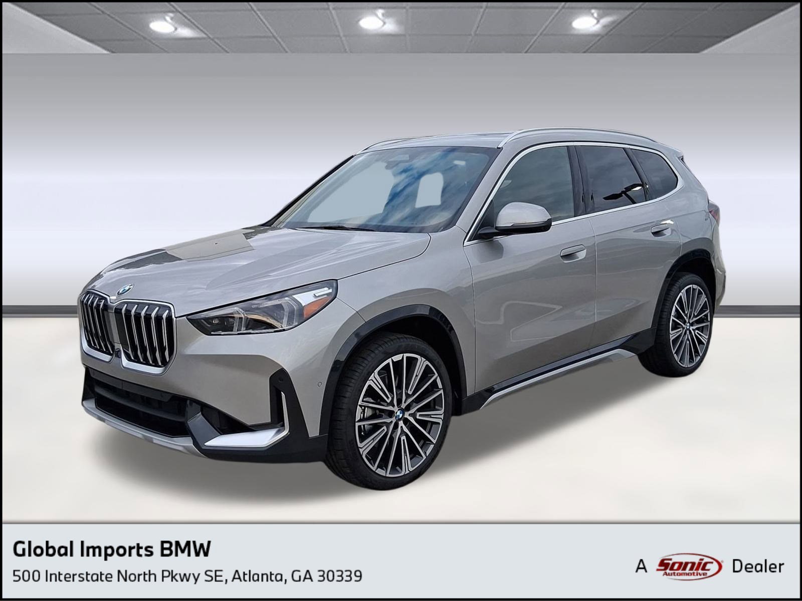2026 BMW X1 28i's photo