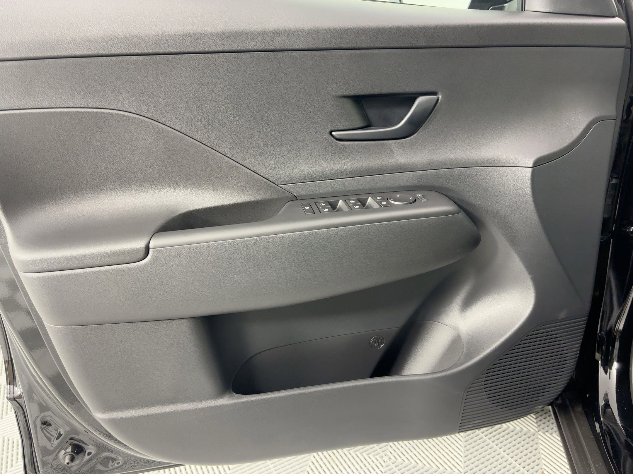 2026 Hyundai Kona SEL Sport - Photo 13
