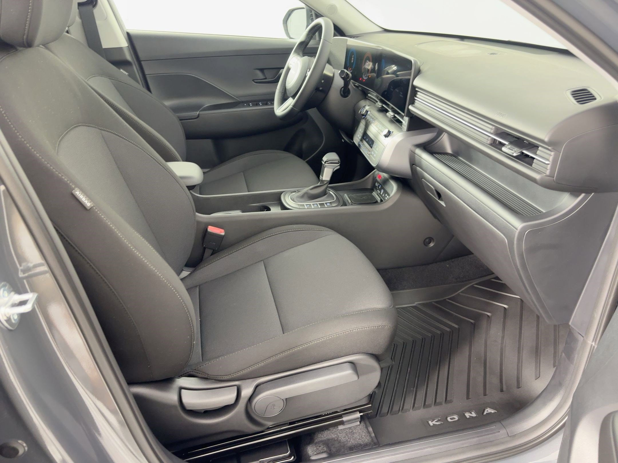 2026 Hyundai Kona SEL Sport - Photo 28