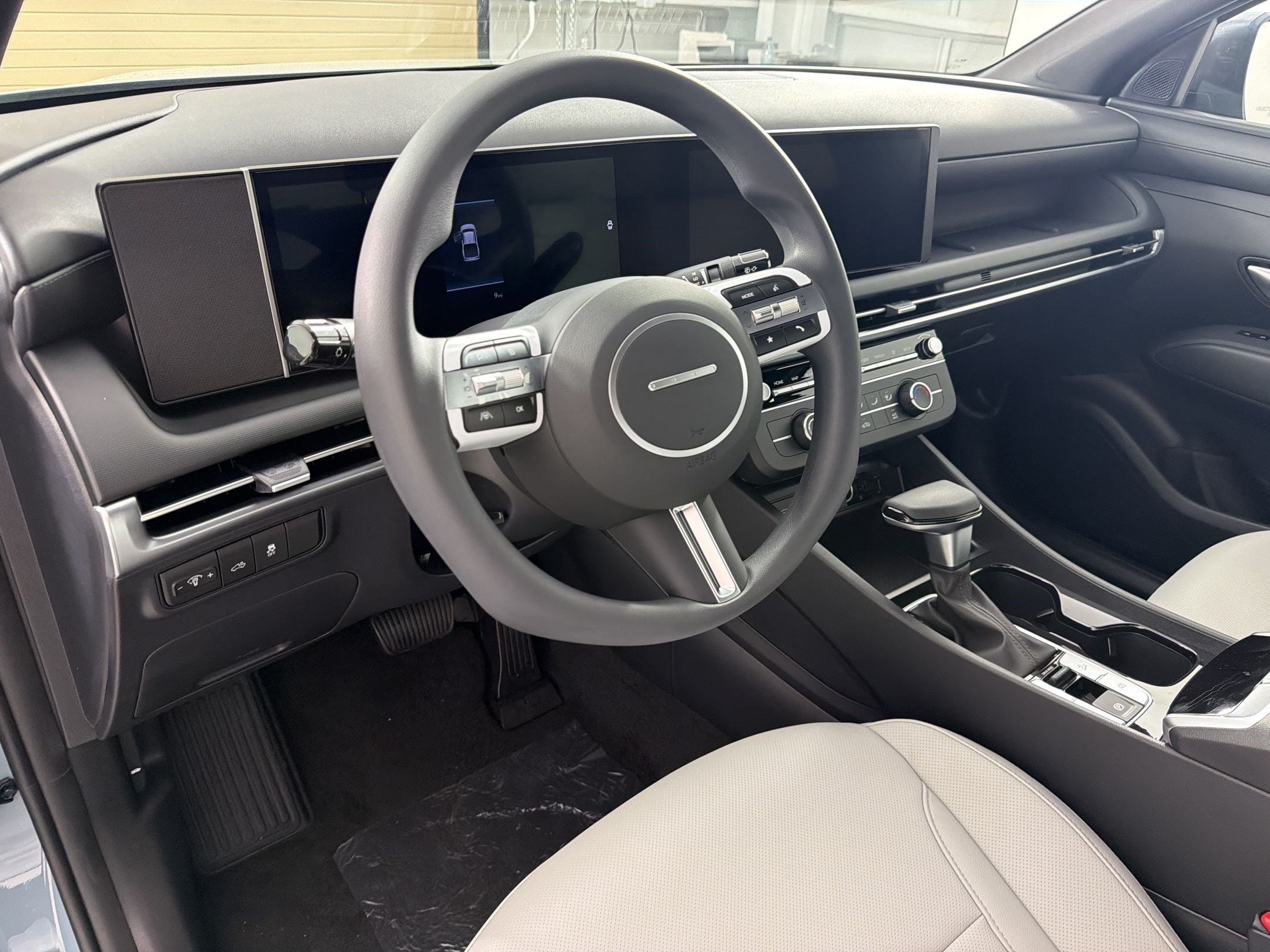 2027 Hyundai Santa Cruz SE SE FWD