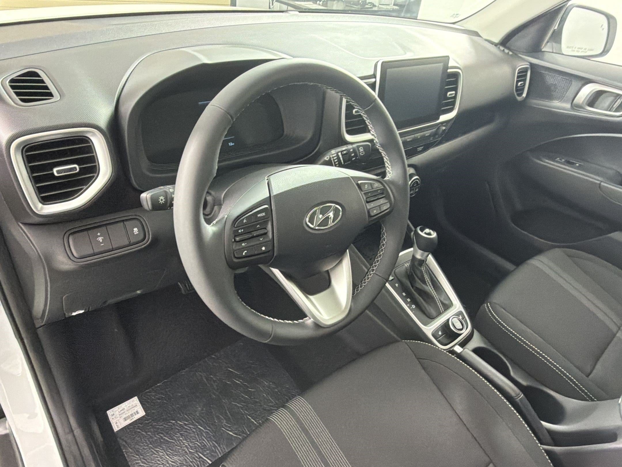 2026 Hyundai Venue SEL SEL FWD