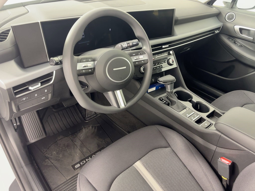 New 2026 Hyundai Sonata SE SE FWD