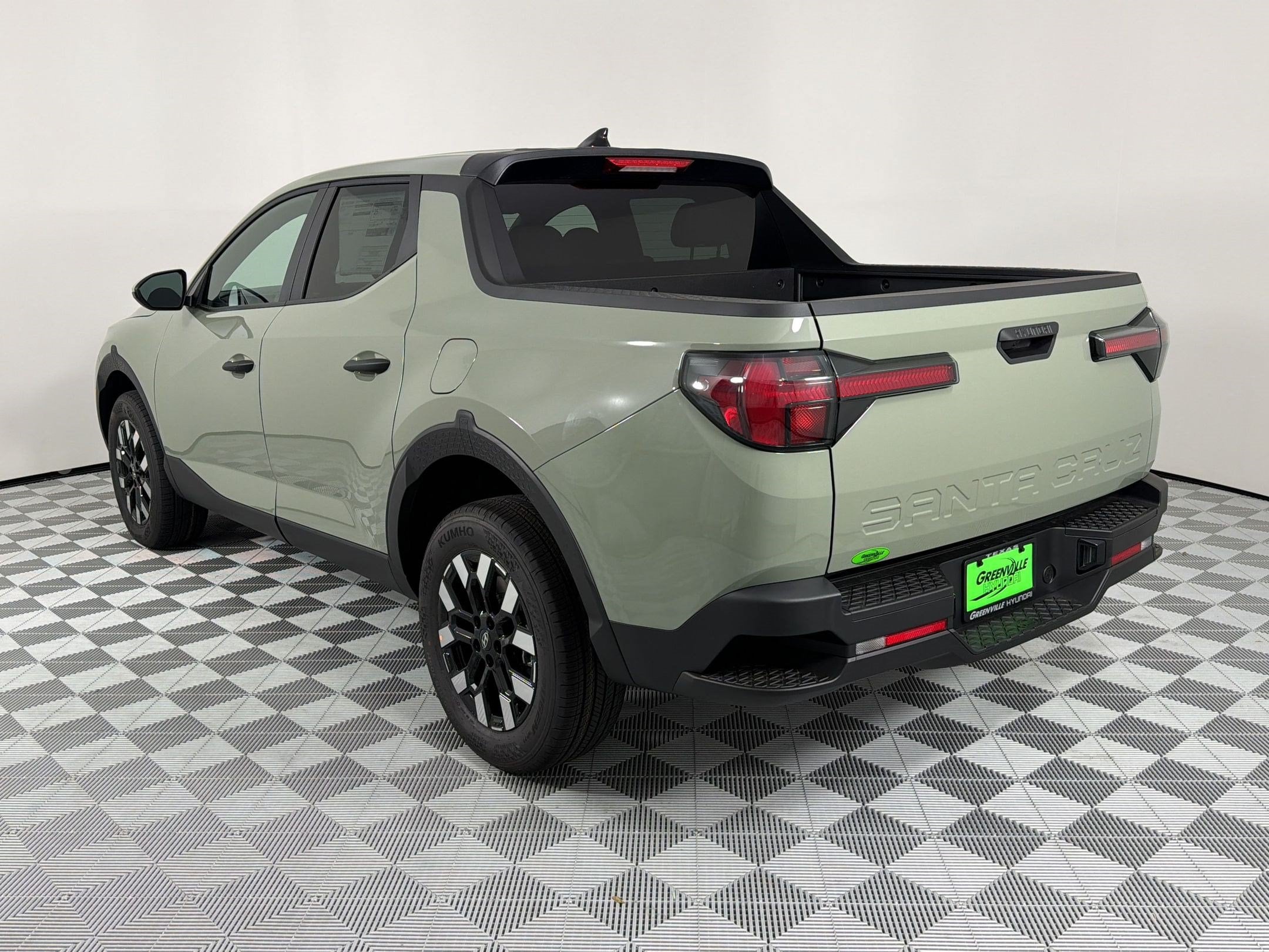 2027 Hyundai Santa Cruz SE SE FWD
